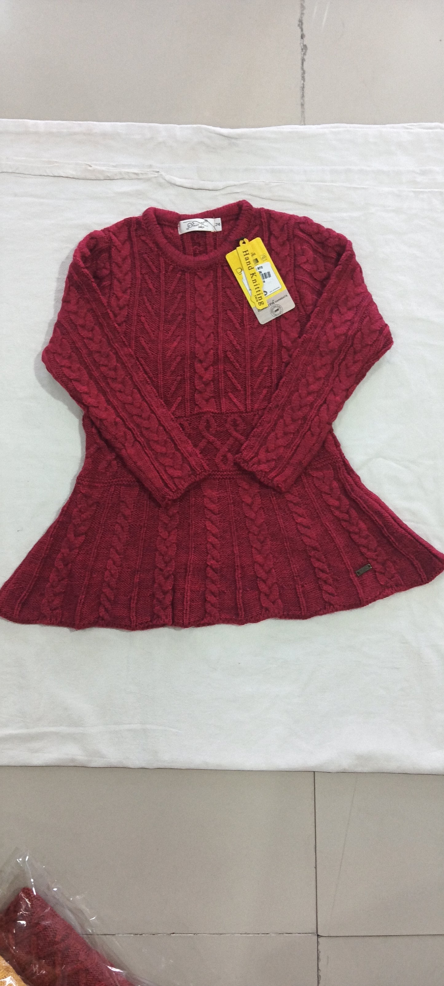 Girls woolen tops