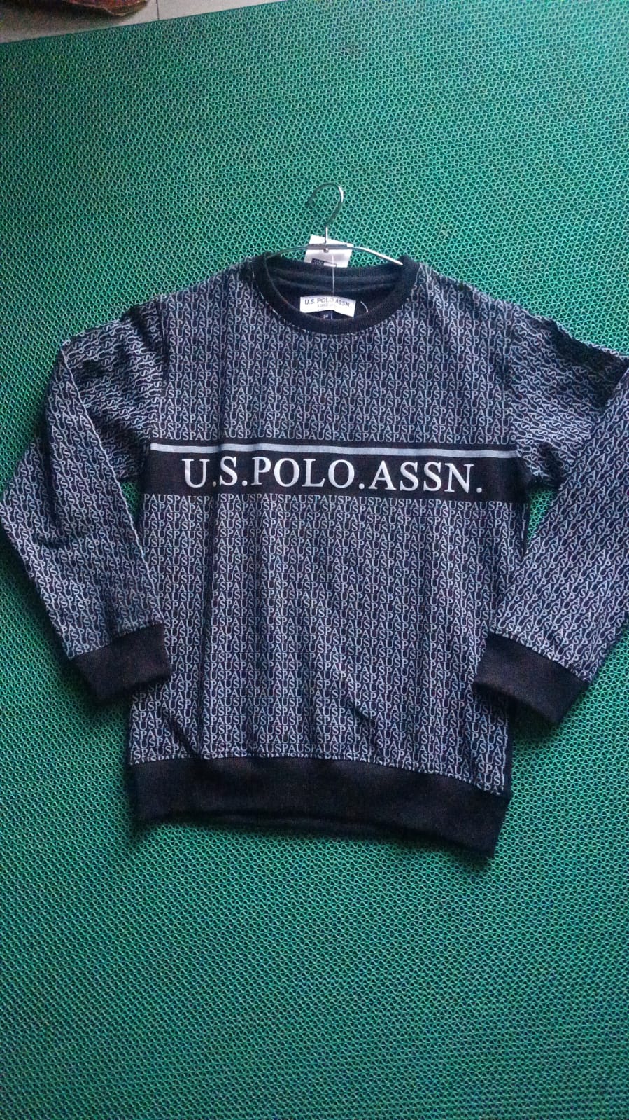 pre winter sweat shirts