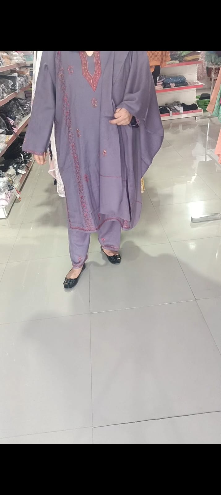 Ladies stitched pheran sets